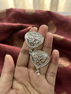 Dil Ear Candies